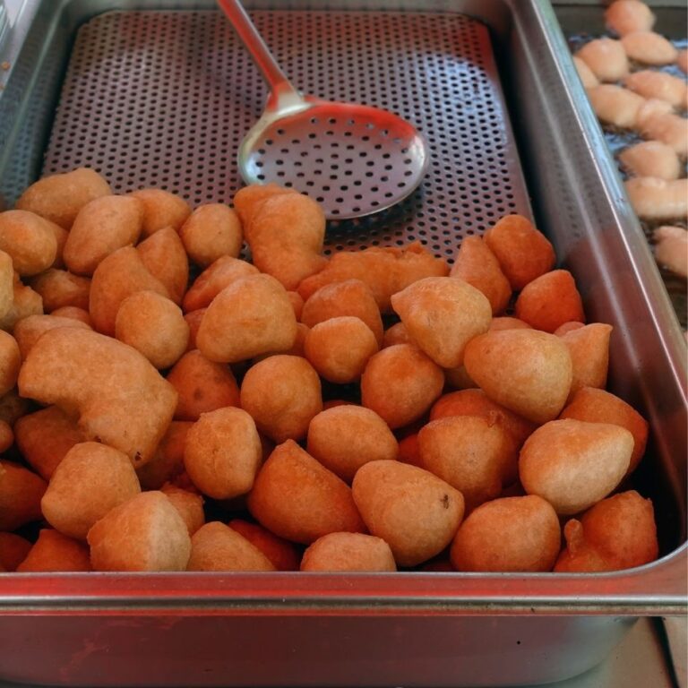 loukoumades greek street food